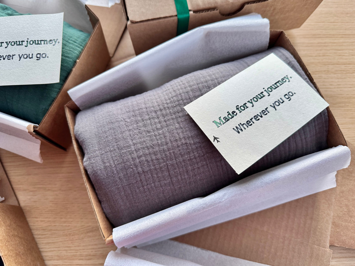 Tissu en mousseline de coton gris graphite